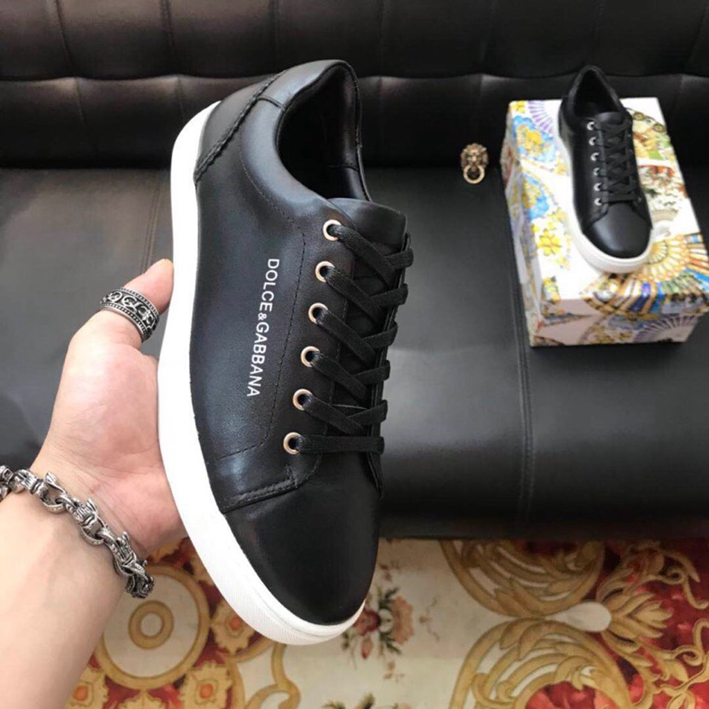 D*G sneaker